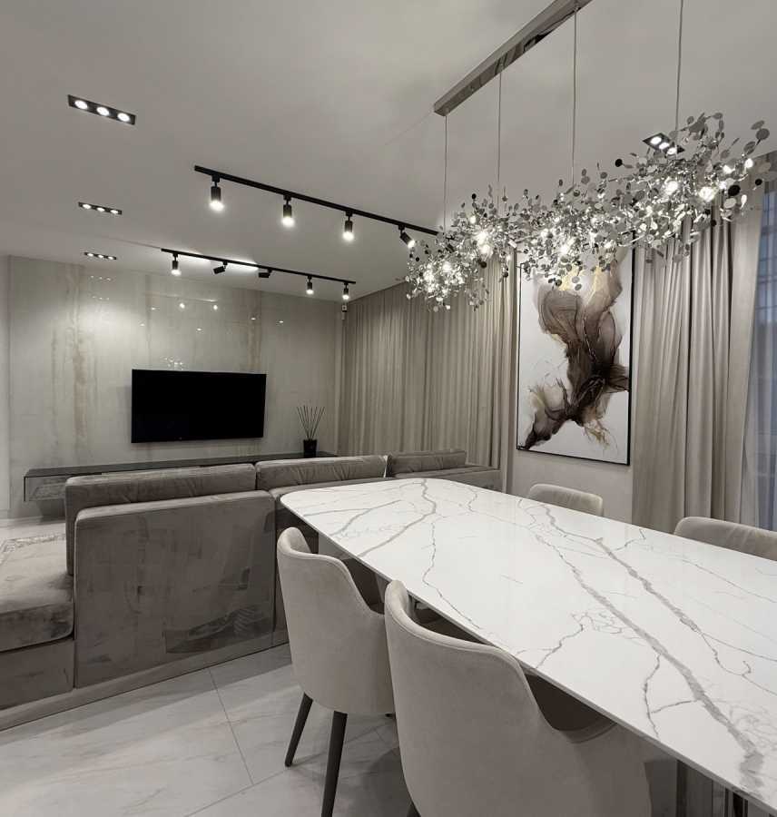 Аренда 4-комнатной квартиры 149 м², Джона Маккейна ул.