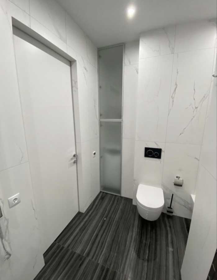 Аренда 3-комнатной квартиры 83 м², Джона Маккейна ул.