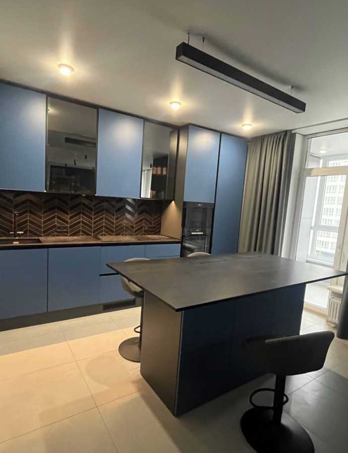 Аренда 3-комнатной квартиры 83 м², Берестейский