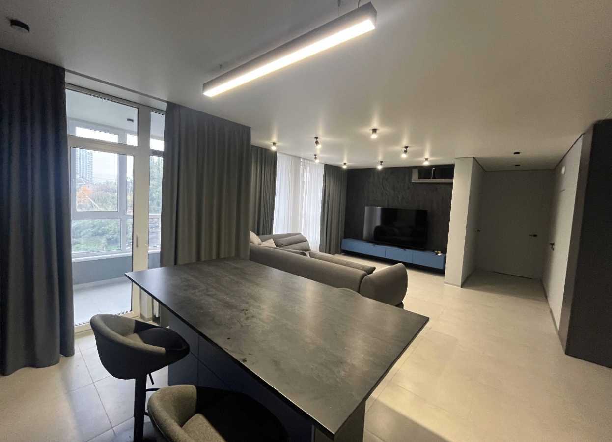 Аренда 3-комнатной квартиры 83 м², Берестейский