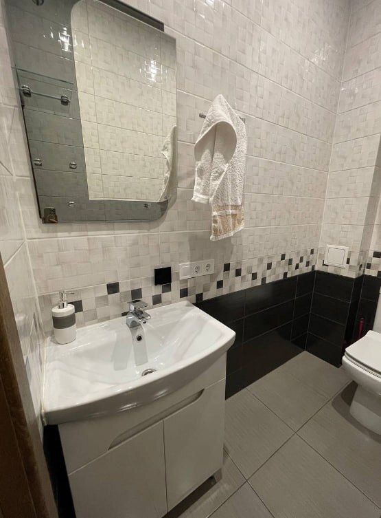 Аренда 2-комнатной квартиры 73 м², Слобожанский просп.