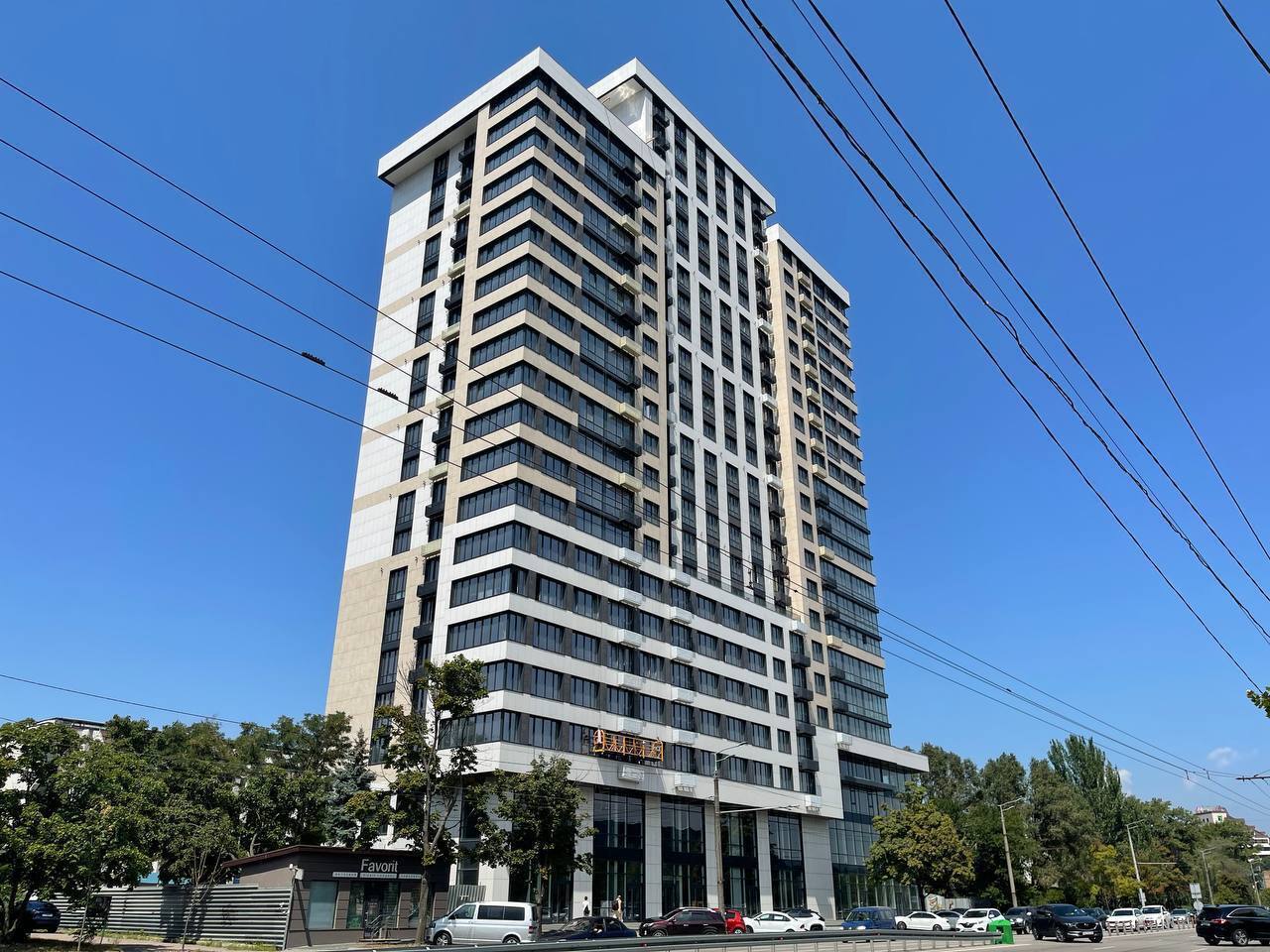 Продажа 2-комнатной квартиры 57 м², Набережная Победы ул.