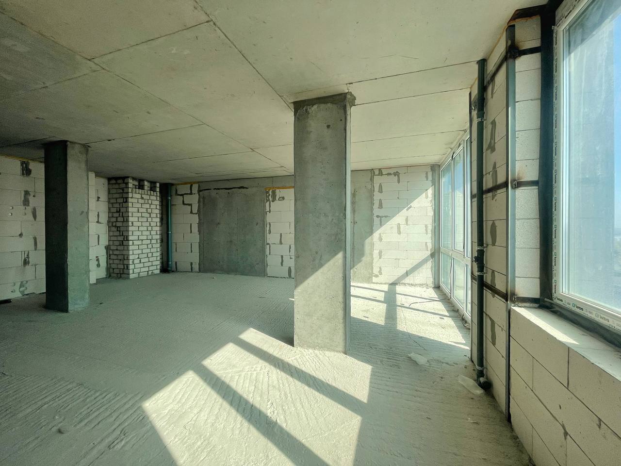 Продажа 2-комнатной квартиры 57 м², Набережная Победы ул.