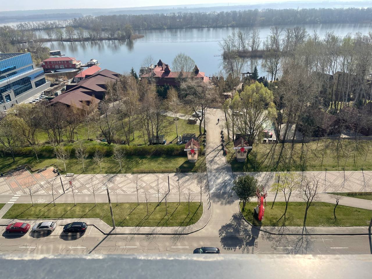 Продажа 2-комнатной квартиры 57 м², Набережная Победы ул.