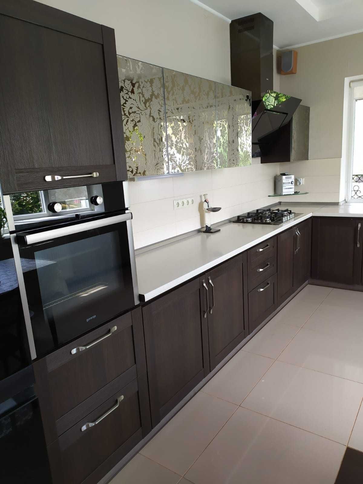 Оренда будинку 180 м²