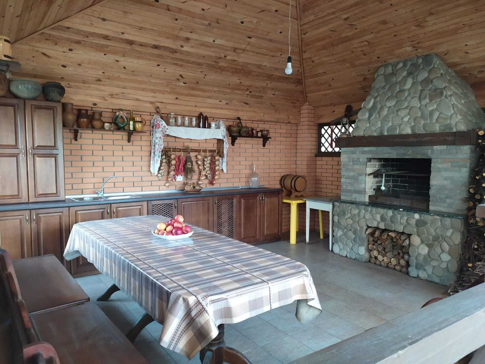 Оренда будинку 180 м²