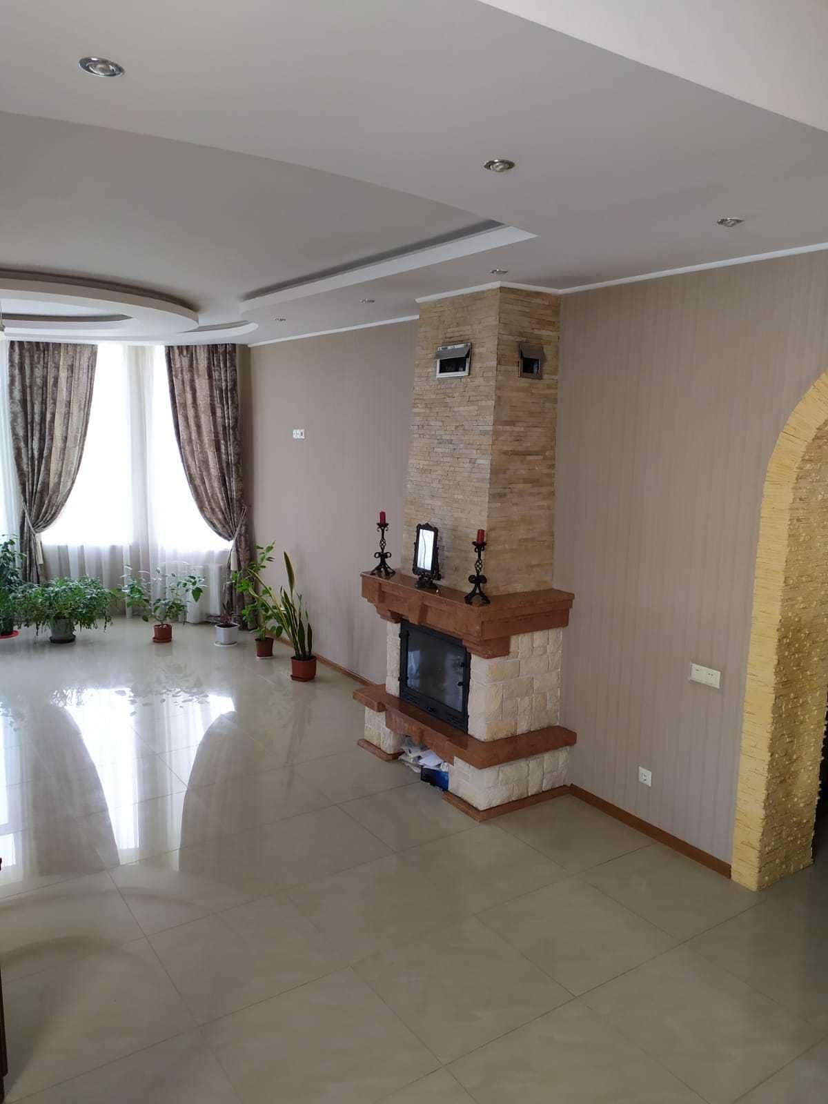 Оренда будинку 180 м²