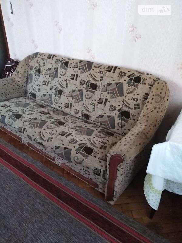 Аренда 1-комнатной квартиры 45 м², Красноткацкая ул., Черчилля / 19