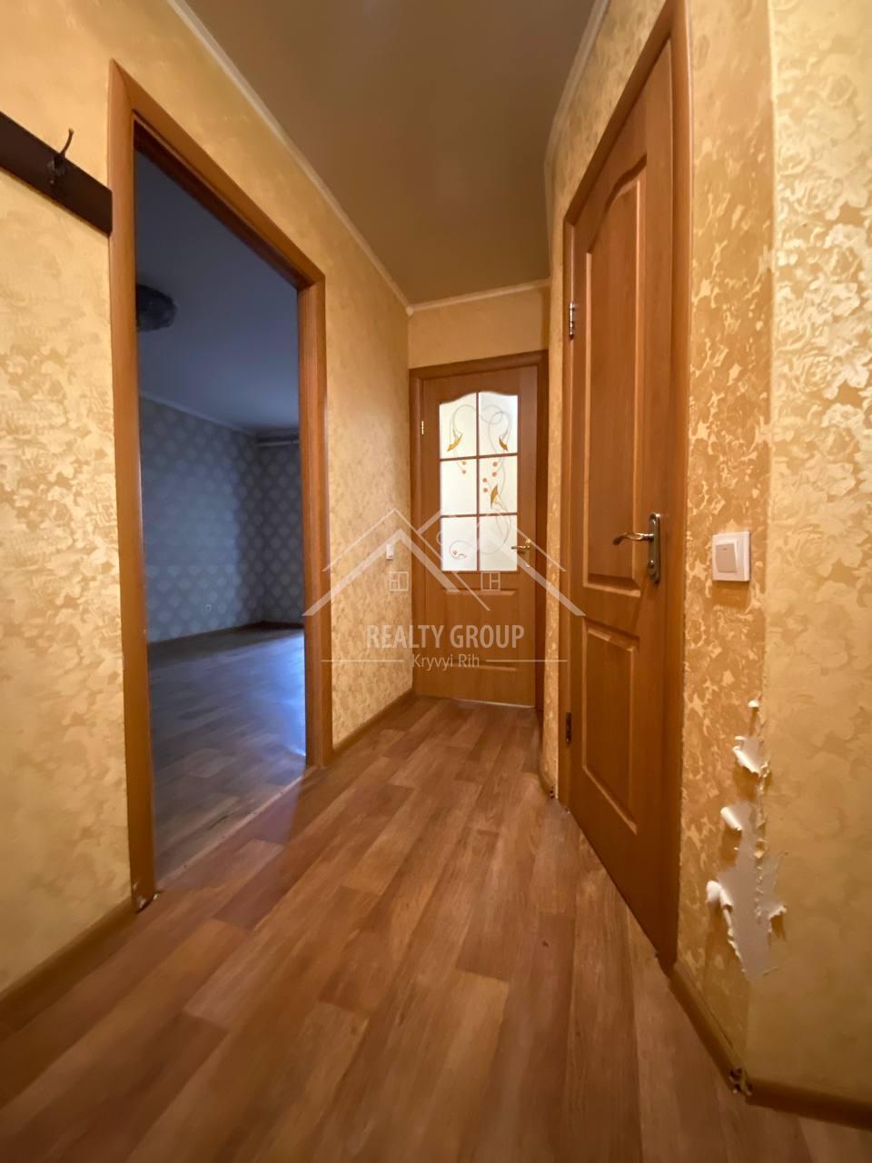 Продаж 2-кімнатної квартири 41.51 м², Мистецька вул.