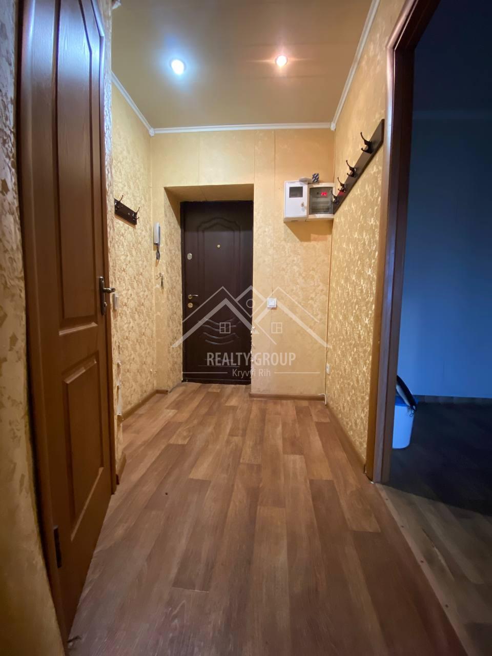 Продаж 2-кімнатної квартири 41.51 м², Мистецька вул.