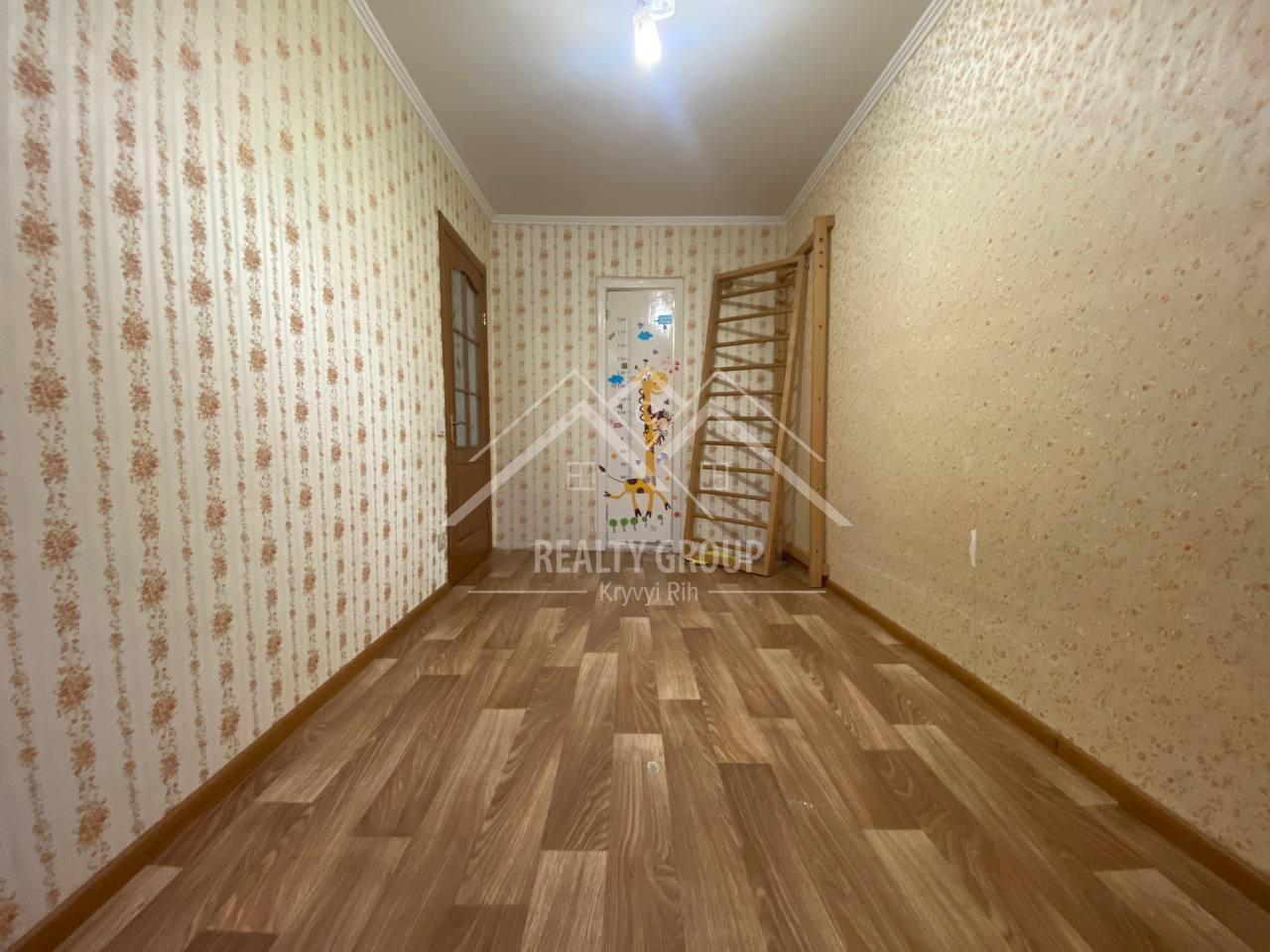 Продаж 2-кімнатної квартири 41.51 м², Мистецька вул.