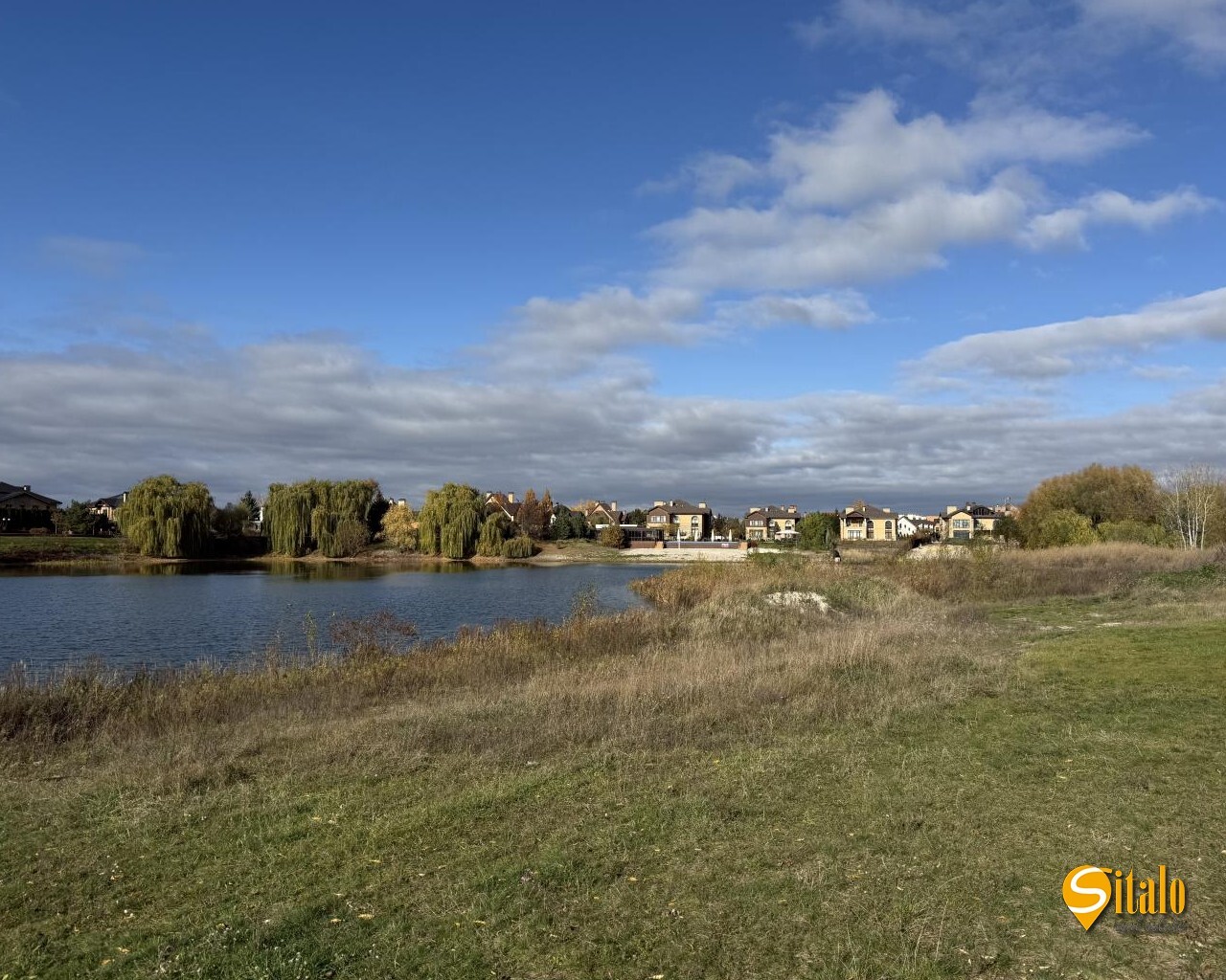 Продажа участка под индивидуальное жилое строительство 15 соток