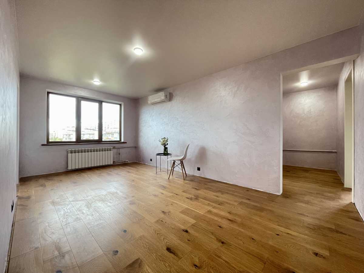 Продажа 3-комнатной квартиры 70.1 м², Оболонский просп., 14Б