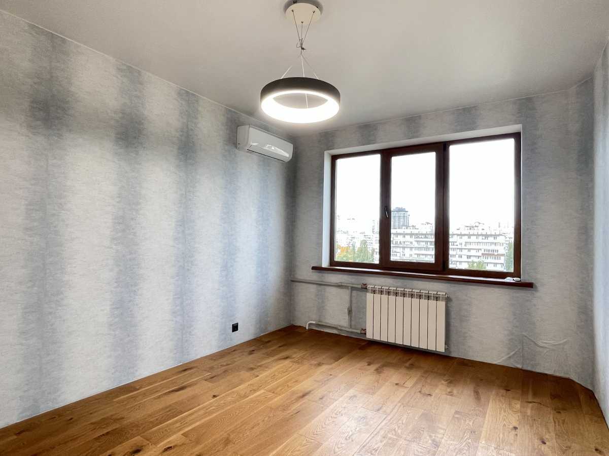 Продажа 3-комнатной квартиры 70.1 м², Оболонский просп., 14Б