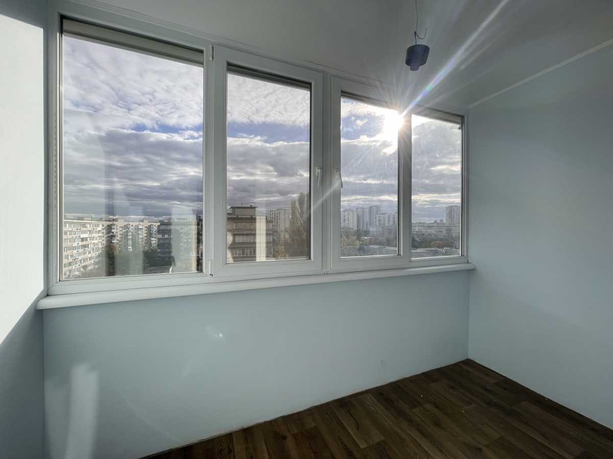 Продажа 3-комнатной квартиры 70.1 м², Оболонский просп., 14Б