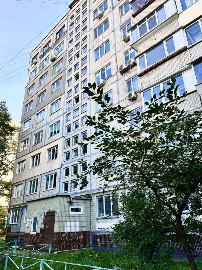 Продажа 3-комнатной квартиры 70.1 м², Оболонский просп., 14Б