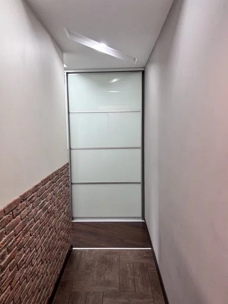 Продажа 1-комнатной квартиры 32 м², Александра Поля просп.