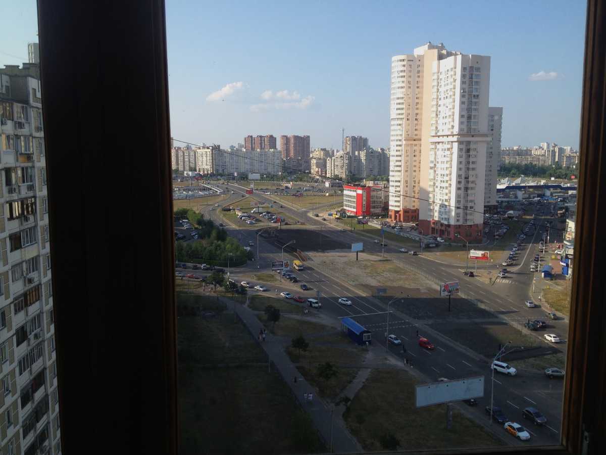 Продаж 2-кімнатної квартири 72 м², Петра Григоренка просп., 38