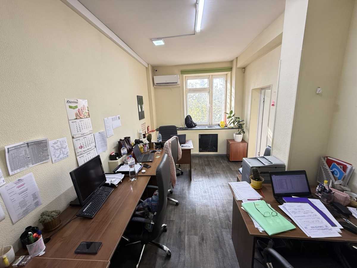 Аренда офиса 201 м², Николая Василенко ул., 5