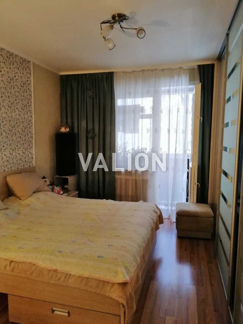 Продажа 3-комнатной квартиры 69 м², Академика Палладина просп., 24