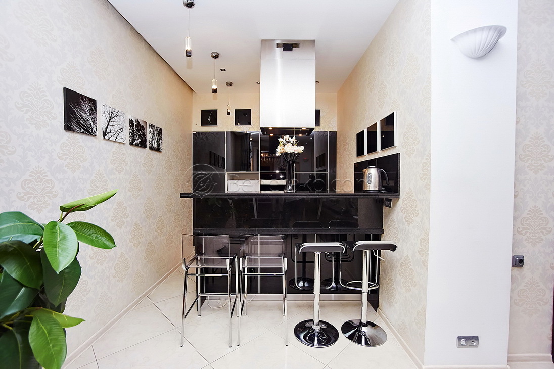 Аренда 3-комнатной квартиры 120 м², Гагаринское Плато ул., 5/3