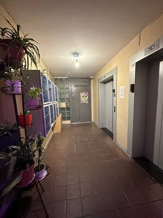 Продажа 3-комнатной квартиры 71 м², Князя Романа Мстиславича, 8