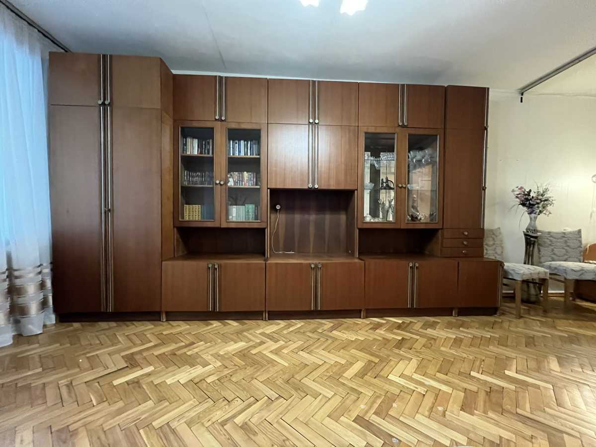 Продажа 1-комнатной квартиры 43 м², Московская ул., 17/2