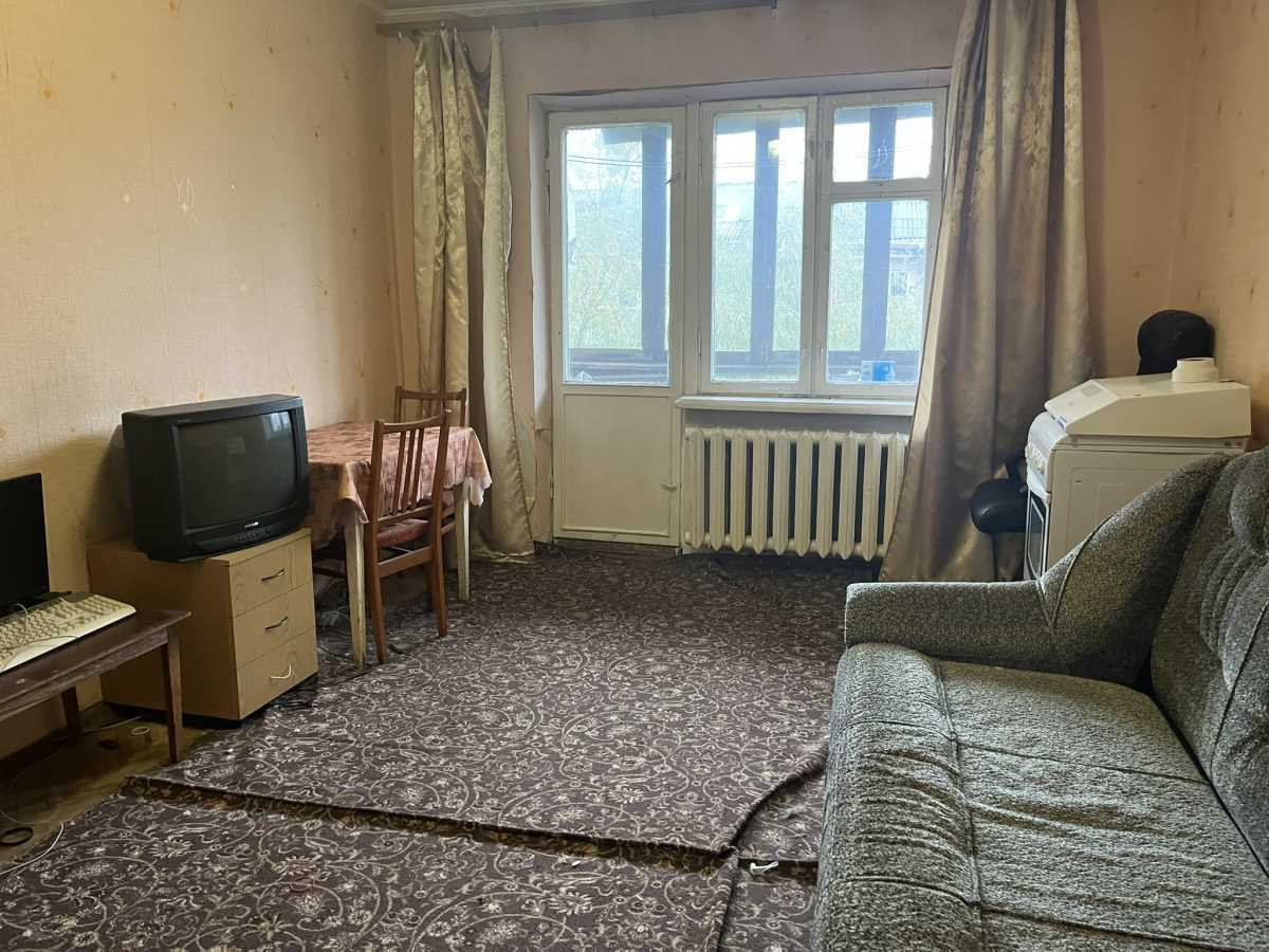 Продажа 2-комнатной квартиры 46 м², Салютная ул., 8