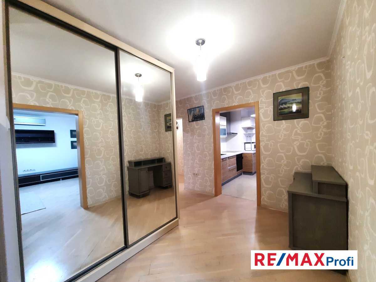 Продажа 3-комнатной квартиры 79.4 м², Кадетский Гай ул., 7