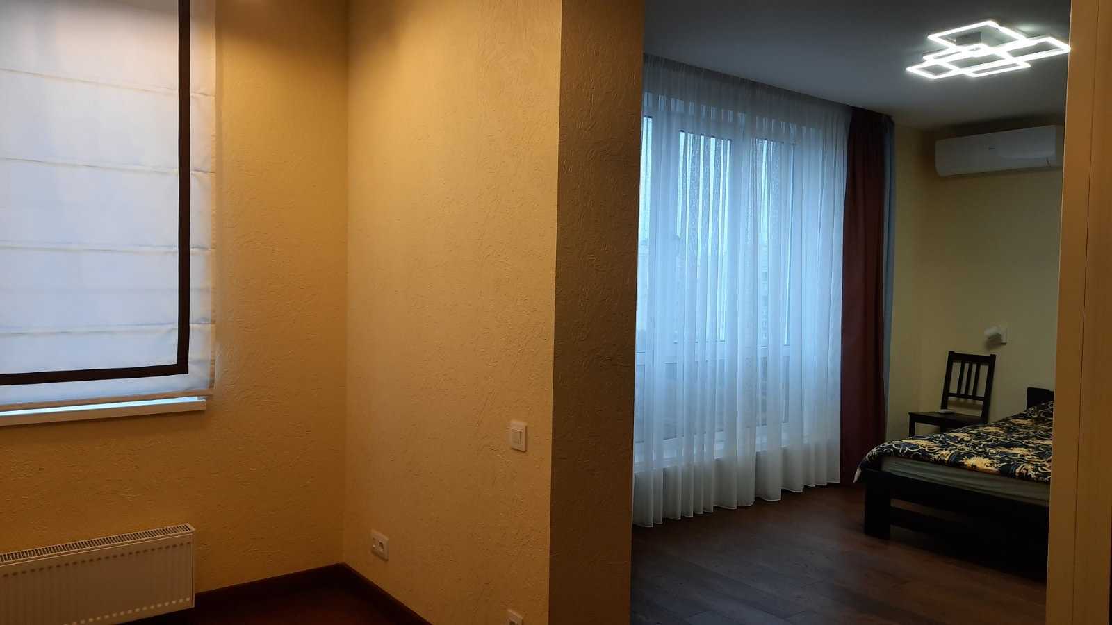 Продажа 3-комнатной квартиры 105 м², Метрологическая ул., 40Б