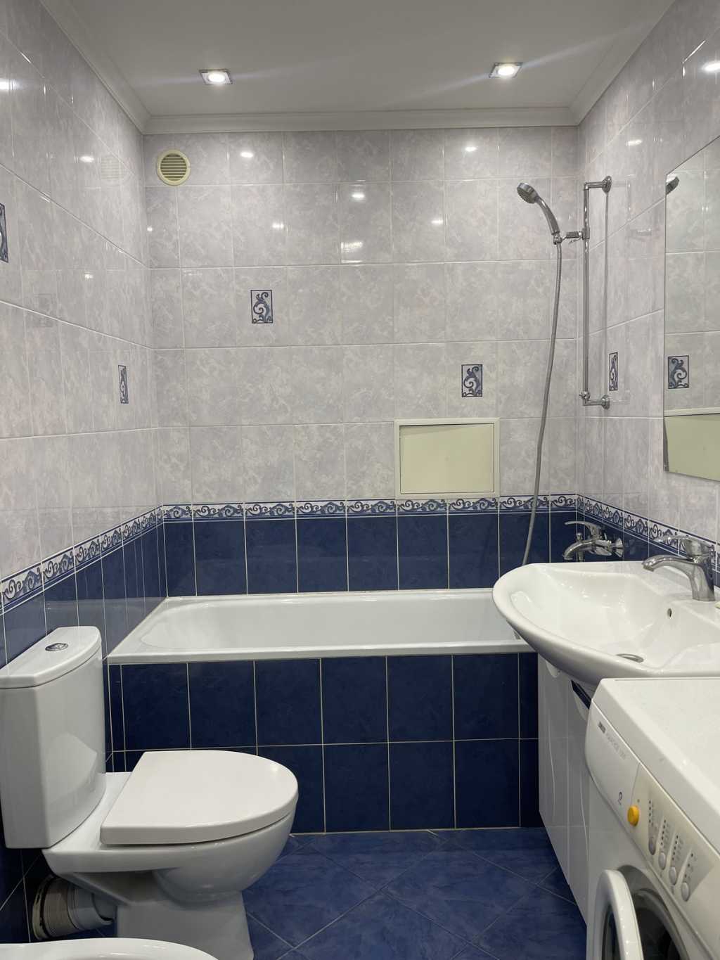 Продажа 3-комнатной квартиры 75 м², Николая Мазура ул.