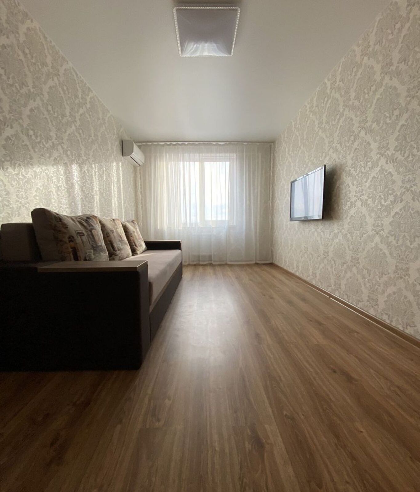 Продажа 1-комнатной квартиры 41 м², Кобзаря бул., 4