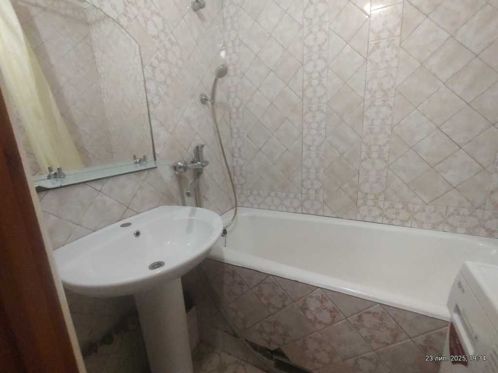 Продаж 2-кімнатної квартири 51.7 м², Вікентія Беретті вул., 12