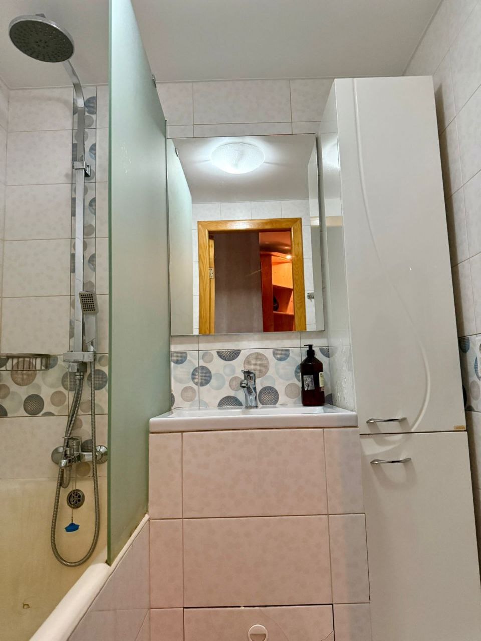 Продажа 2-комнатной квартиры 50 м², Академика Янгеля ул.