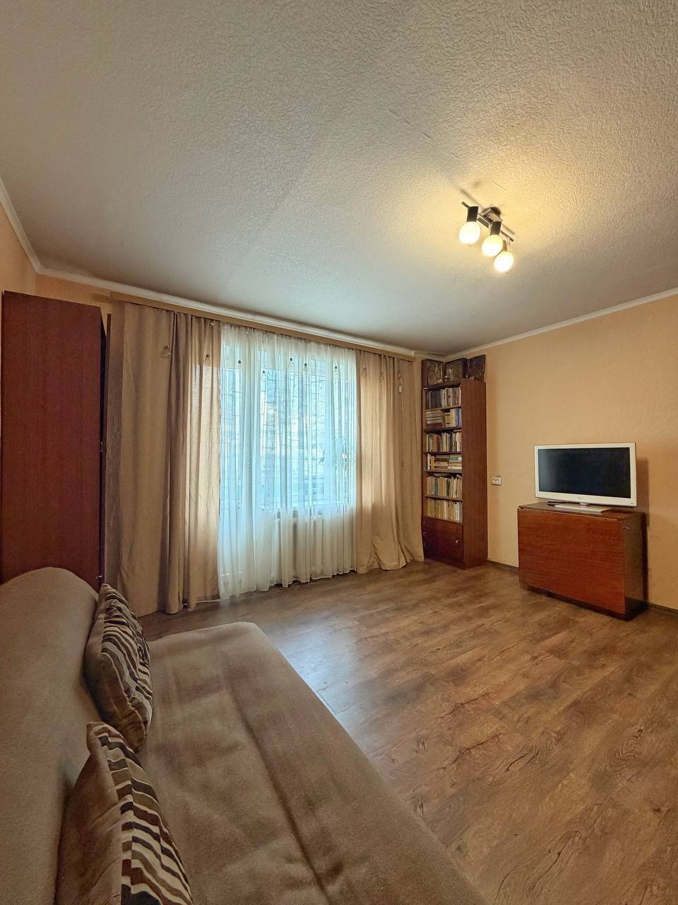 Продажа 3-комнатной квартиры 68 м², Тополь 2 ул.