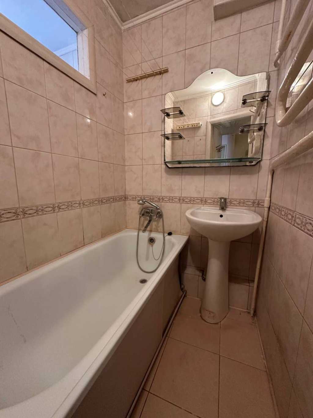 Продажа 2-комнатной квартиры 38.8 м², Казацкая ул.