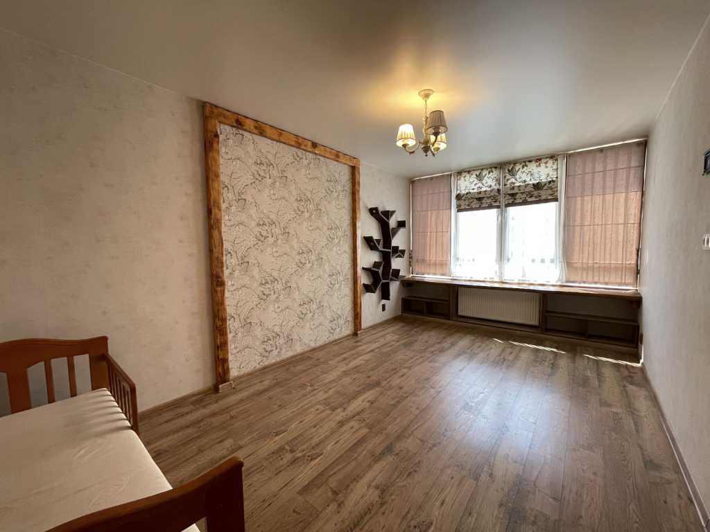 Продажа 2-комнатной квартиры 72.2 м², Лісогринівецька