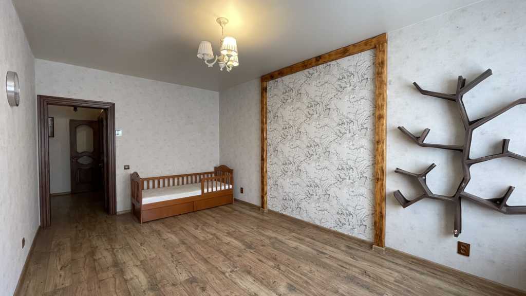 Продажа 2-комнатной квартиры 72.2 м², Лісогринівецька