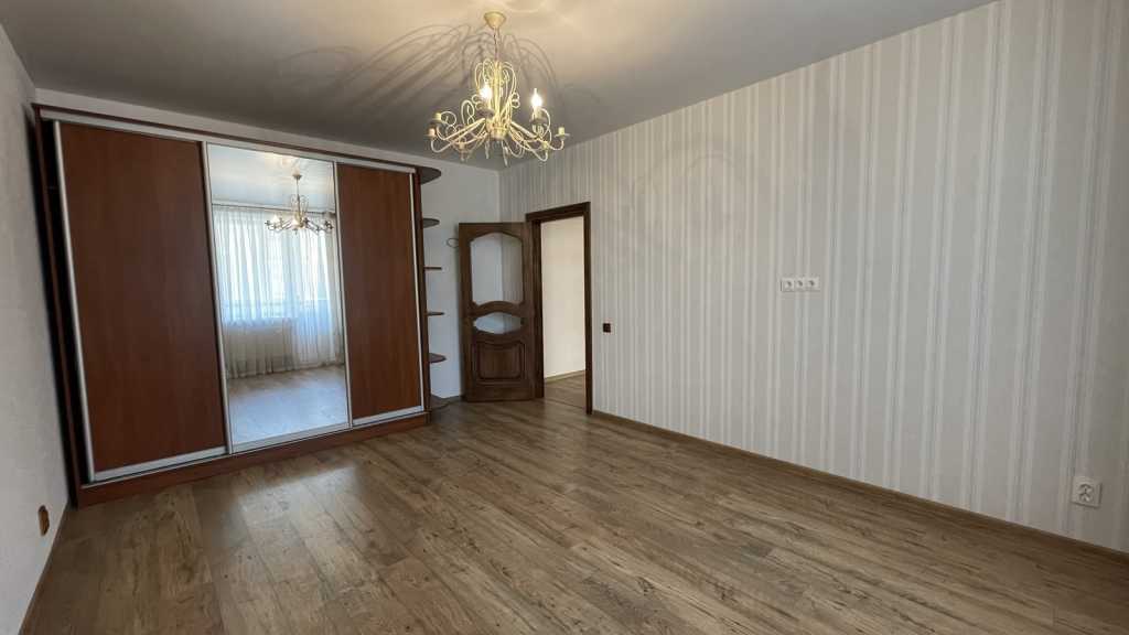Продажа 2-комнатной квартиры 72.2 м², Лісогринівецька