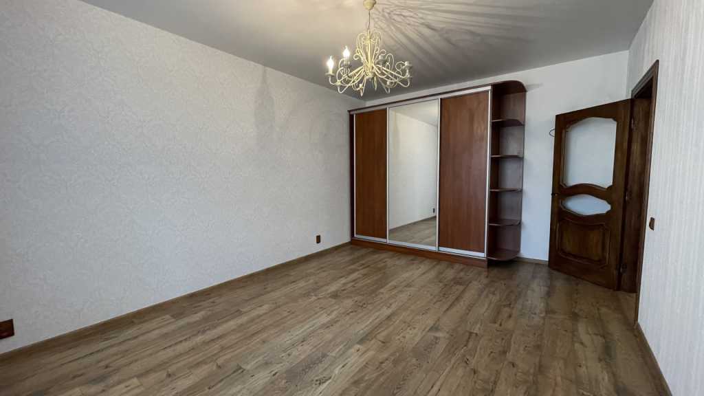 Продажа 2-комнатной квартиры 72.2 м², Лісогринівецька