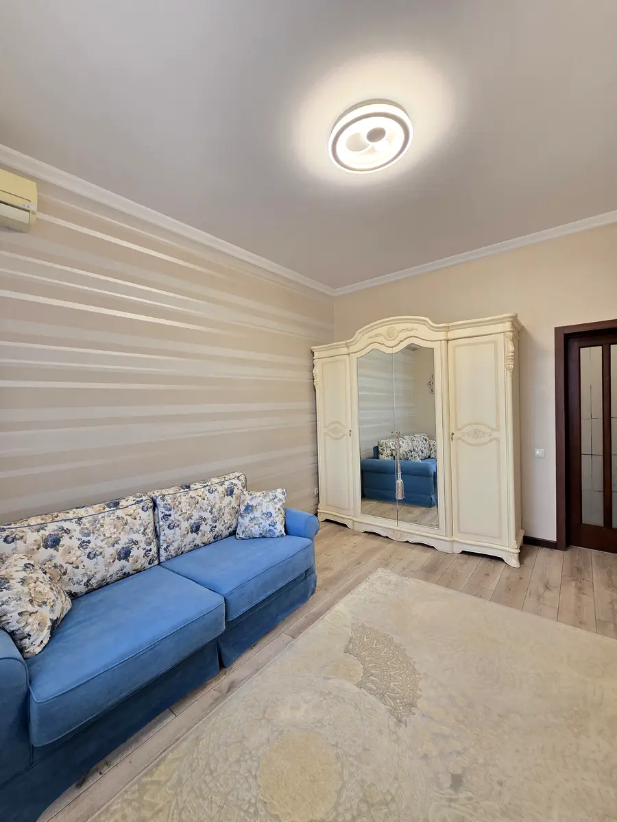 Продажа 3-комнатной квартиры 94 м², Героев Сталинграда просп., 6 К8