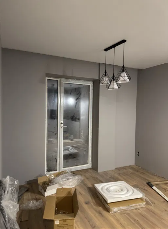 Продаж 1-кімнатної квартири 38 м², Інглезі вул.