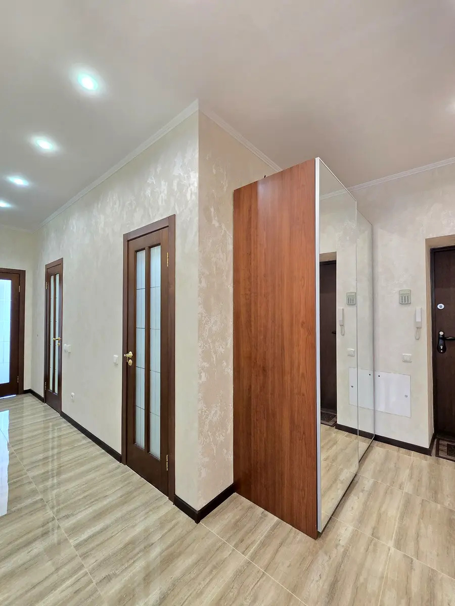 Продажа 3-комнатной квартиры 94 м², Героев Сталинграда просп., 6 К8