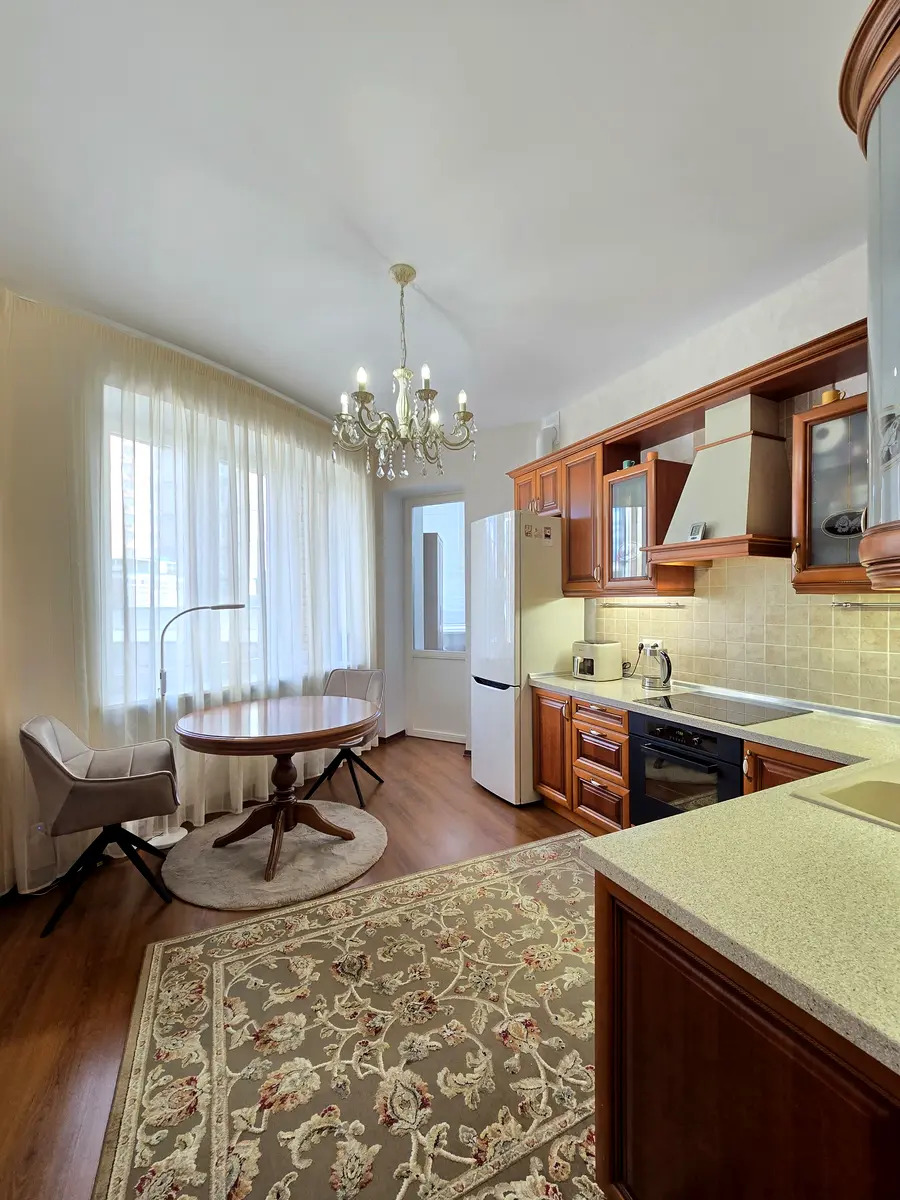 Продажа 3-комнатной квартиры 94 м², Героев Сталинграда просп., 6 К8