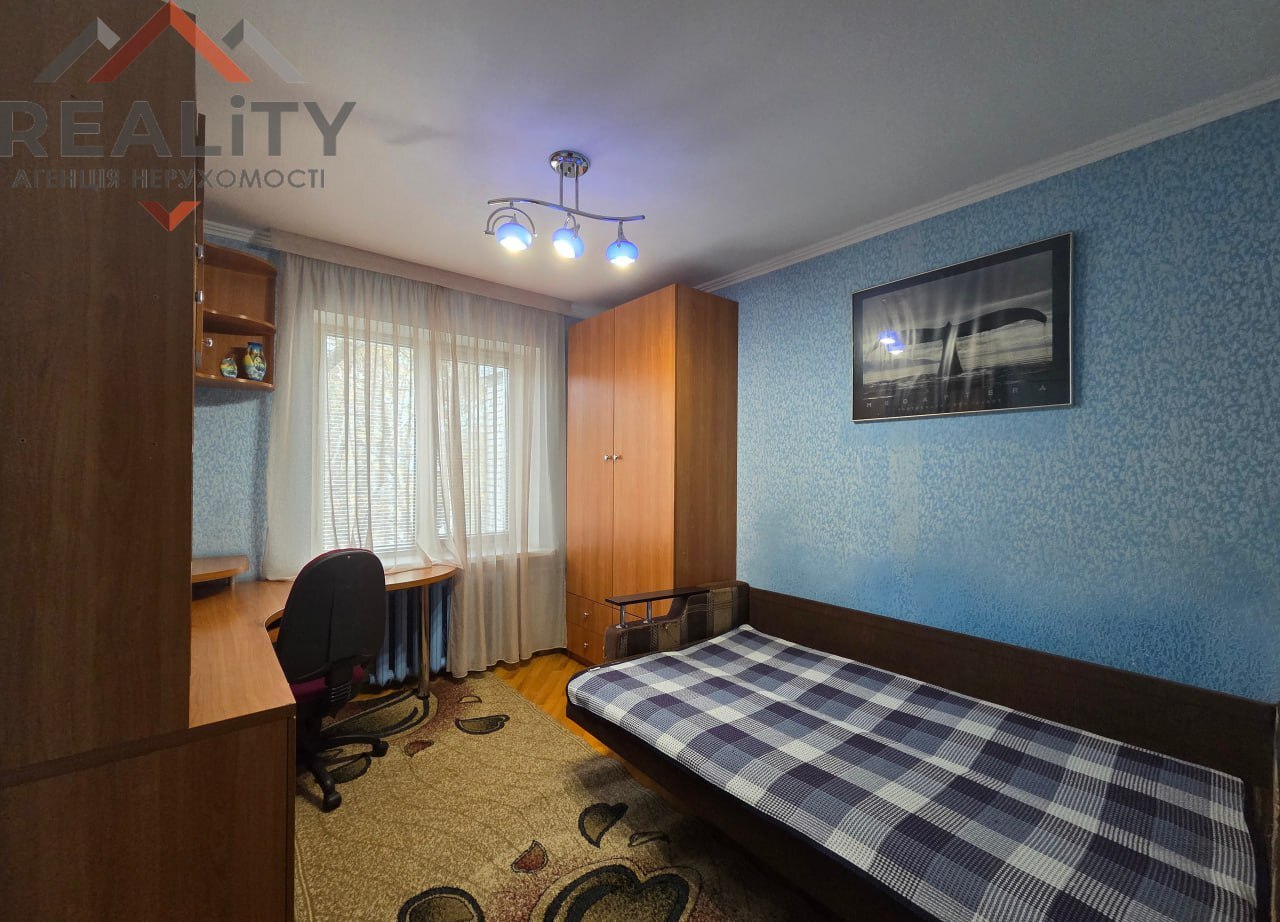 Аренда 3-комнатной квартиры 67 м², Александра Поля просп.