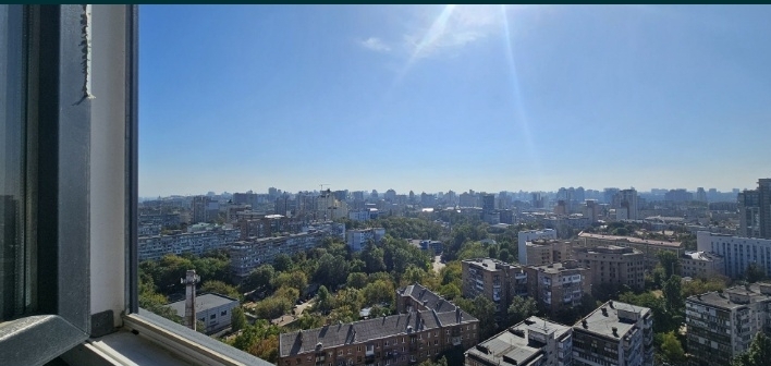 Продажа 2-комнатной квартиры 67 м², Багговутовская ул., 25