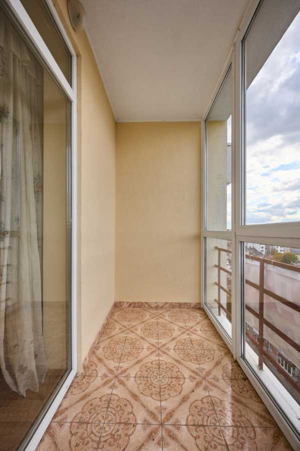 Продажа 2-комнатной квартиры 78 м², Ульяны Кравченко ул.