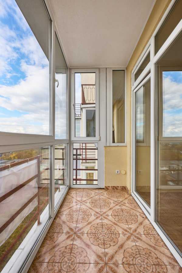 Продажа 2-комнатной квартиры 78 м², Ульяны Кравченко ул.