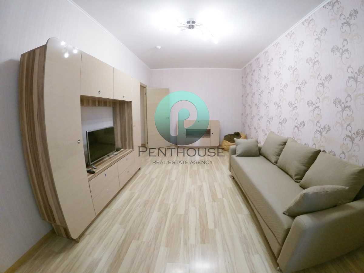 Аренда 2-комнатной квартиры 56 м², Юрия Шумского ул., 5