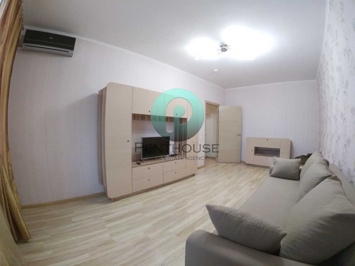 Аренда 2-комнатной квартиры 56 м², Юрия Шумского ул., 5